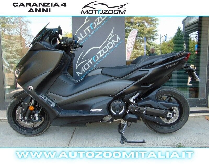 Yamaha T Max 560