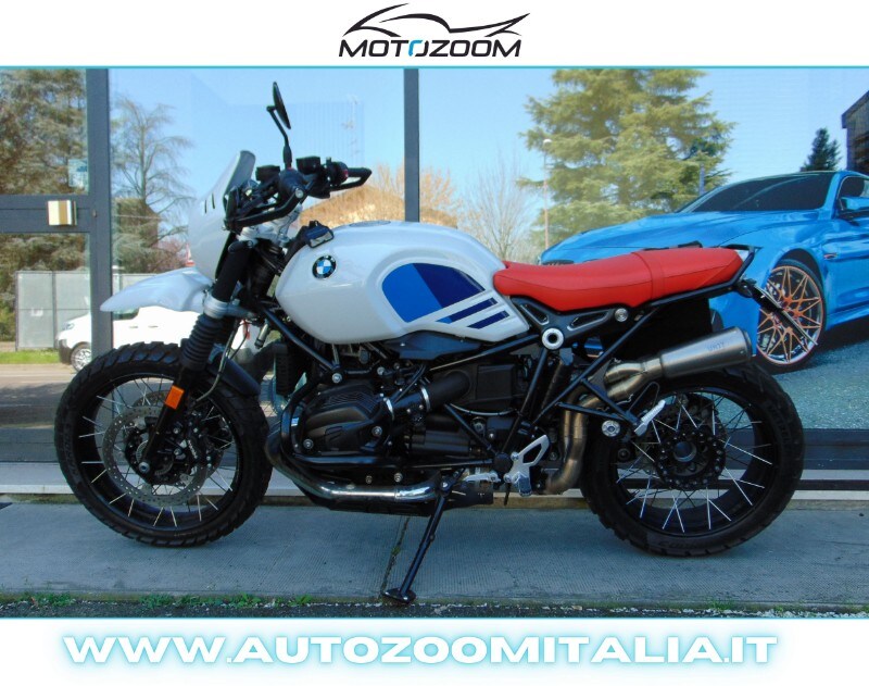 BMW R nineT