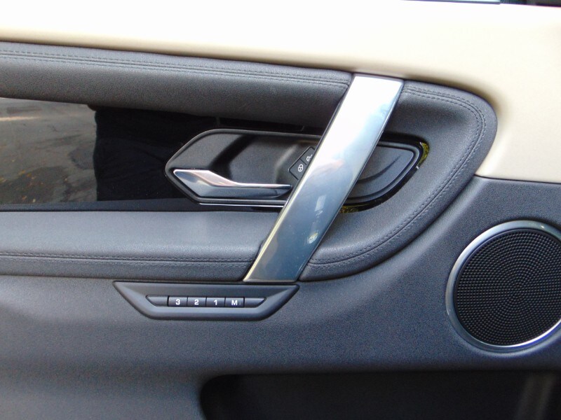 LAND ROVER Discovery Sport Discovery Sport 2.0D I4-L.Flw 150 CV AWD Auto SE